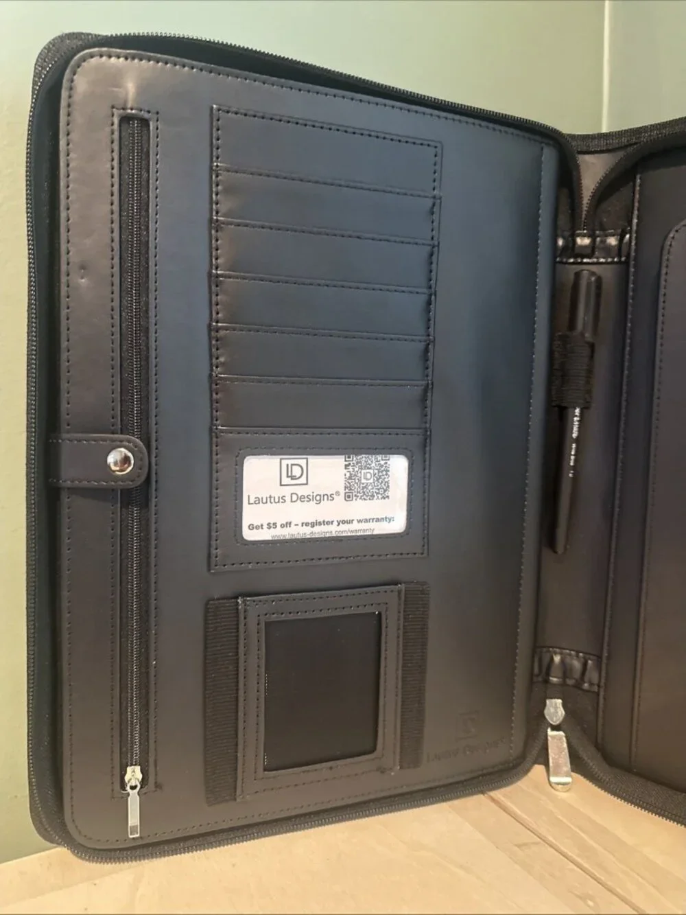 Lautus Designs Zippered Leather Business Tablet Portfolio Professional NEW!